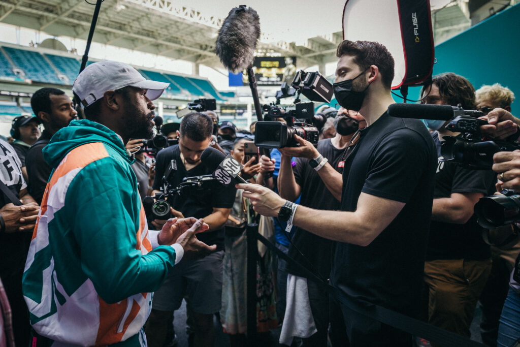 Floyd Mayweather upset