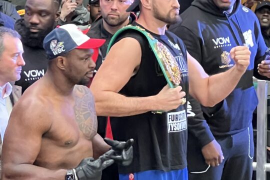 fury vs Whyte